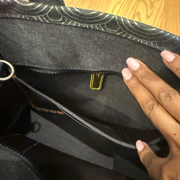 Kurt Geiger Rainbow Wave Tote with Black Accents - Picture 11 of 12